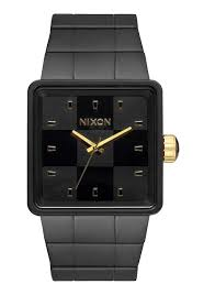 nixon quatro mens watch review