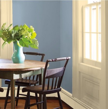 manor bue benjamin moore review