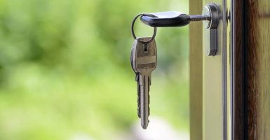 apartment home rent keys