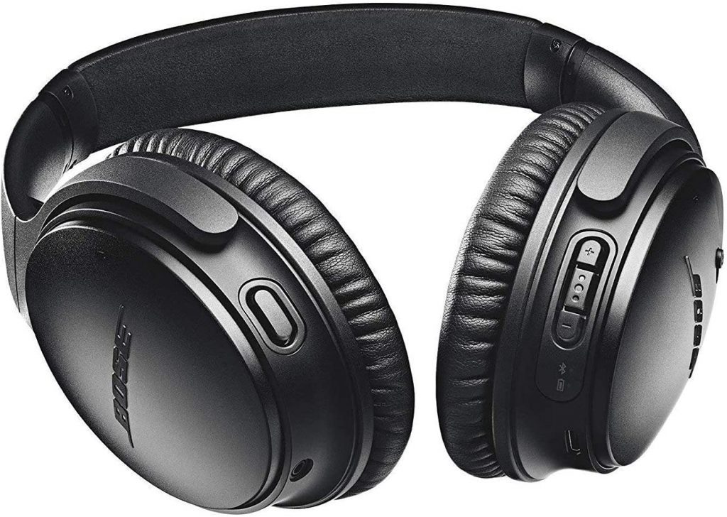 best noise-cancelling headphones for airplane