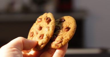 chocolate chip cookies