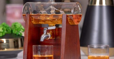 whiskey decanter set