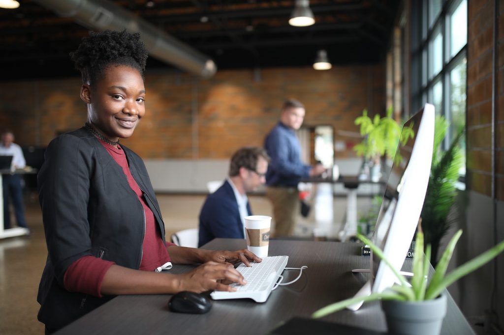 four-day workweek least stressful jobs 90-day rule adaptability soft skill labor market luring workers back hybrid work