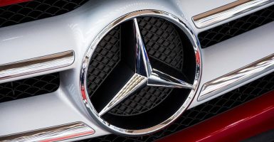 mercedes benz logo