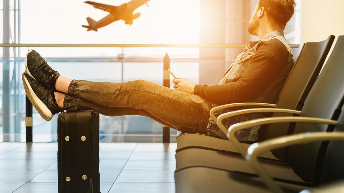 traveler protections crowded airports airfare prices travel apps airline tickets delta