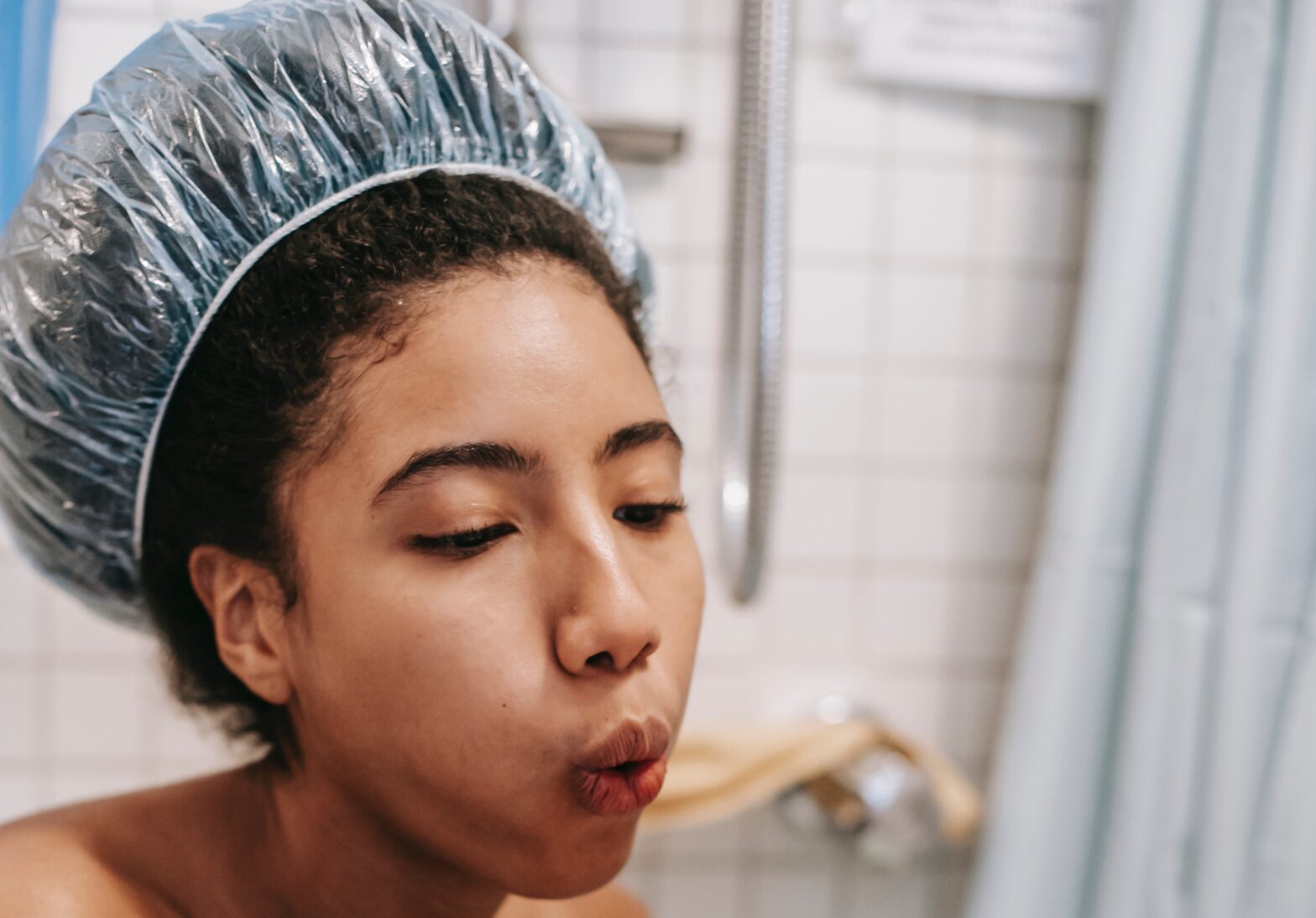 The Best Shower Caps What's The Perfect Kind For Your Hairstyle?