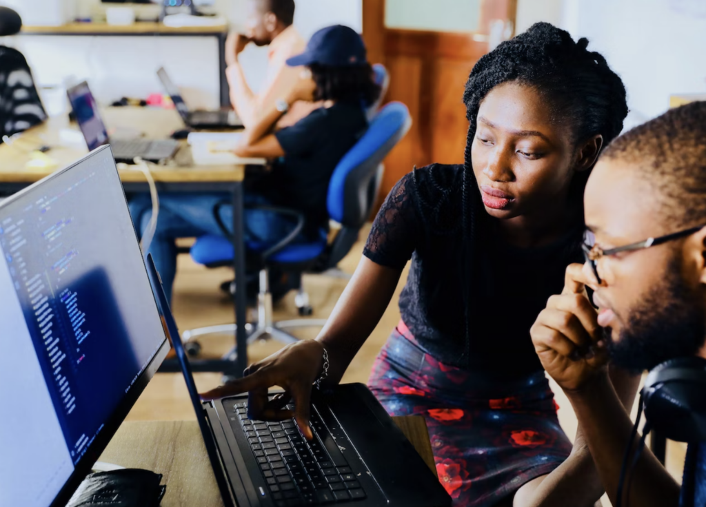 women executives emotional intelligence white-collar worker four-day workweek