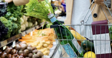 aldi trader joe's healthy foods savings strategies groceries grocery store self-checkout