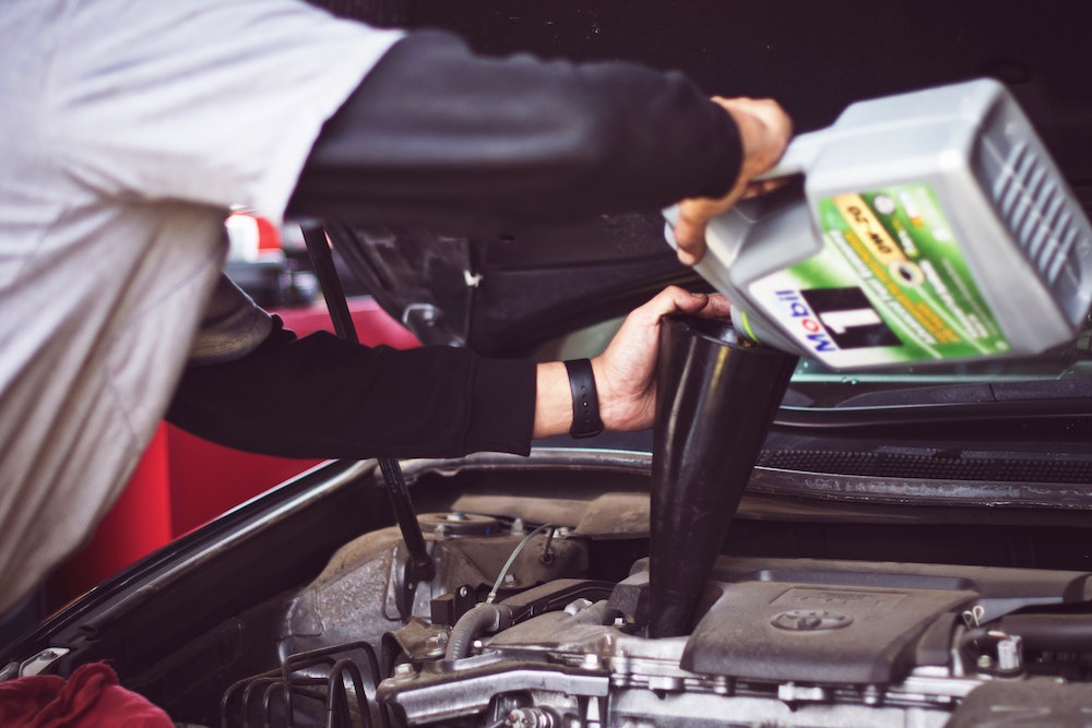 Does Costco Do Oil Changes